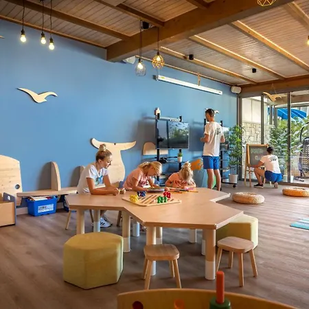 Marea Suites, Valamar Collection 5*