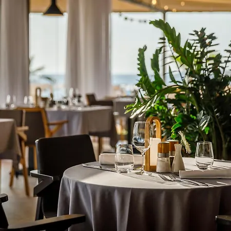 Resort Marea Suites, Valamar Collection 5*